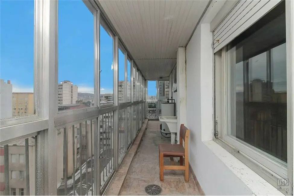 Apartamento com 1 quarto à venda, 53m2 em Centro Histórico, Porto Alegre - RS - imagem 8 Foto 8 de Apartamento com 1 quarto à venda, 53m2 em Centro Histórico, Porto Alegre - RS