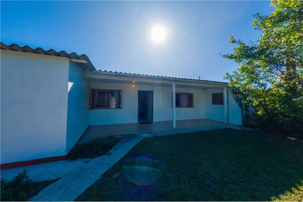 Foto 1 de Casa com 3 quartos à venda, 130m2 em Imbe - RS