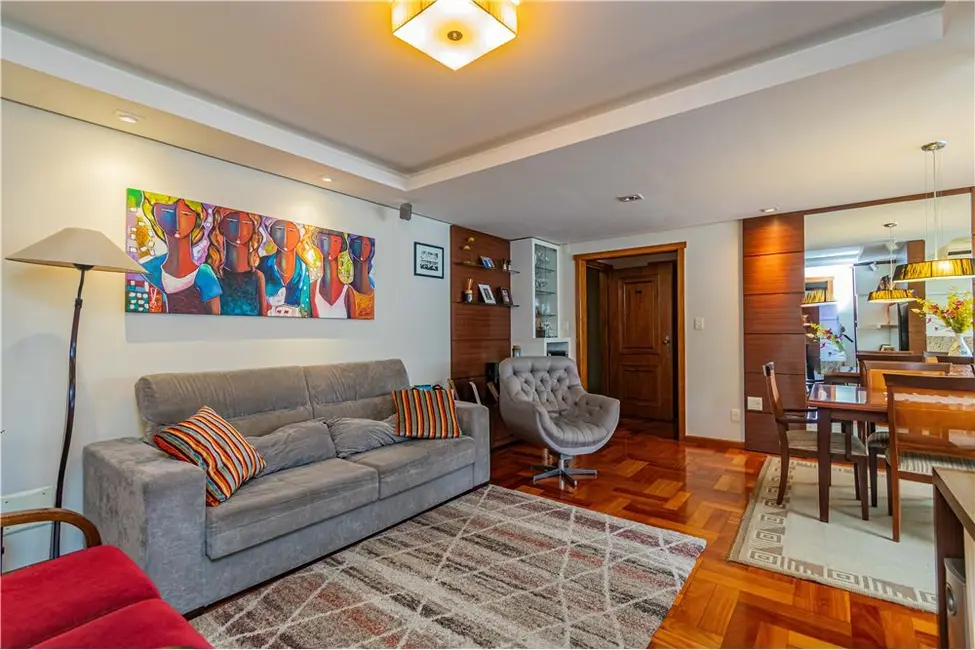 Apartamento com 3 quartos à venda, 127m2 em Menino Deus, Porto Alegre - RS - imagem 3 Foto 3 de Apartamento com 3 quartos à venda, 127m2 em Menino Deus, Porto Alegre - RS