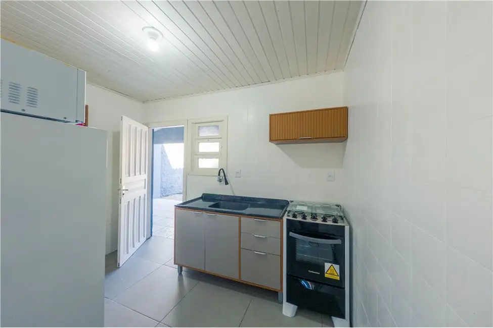 Foto 35 de Casa com 4 quartos à venda, 150m2 em Tramandai - RS