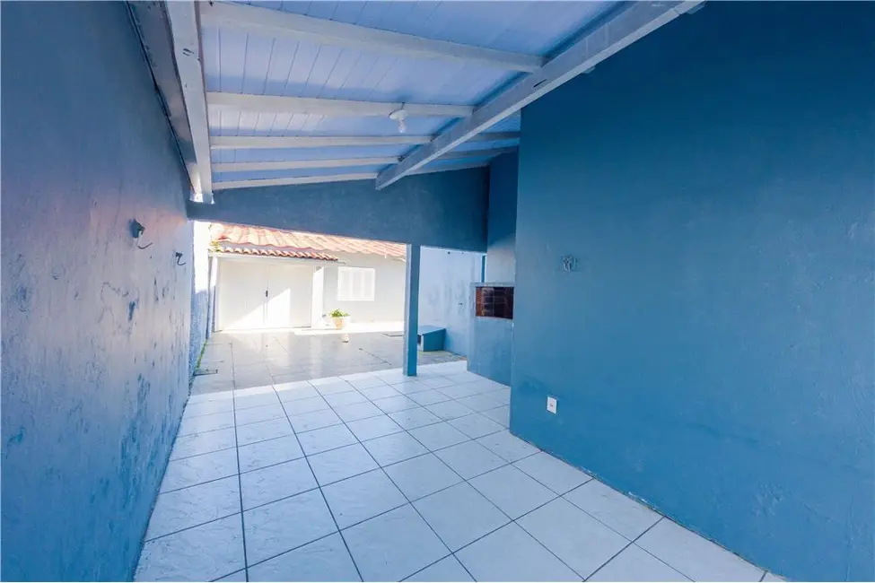 Foto 14 de Casa com 4 quartos à venda, 150m2 em Tramandai - RS