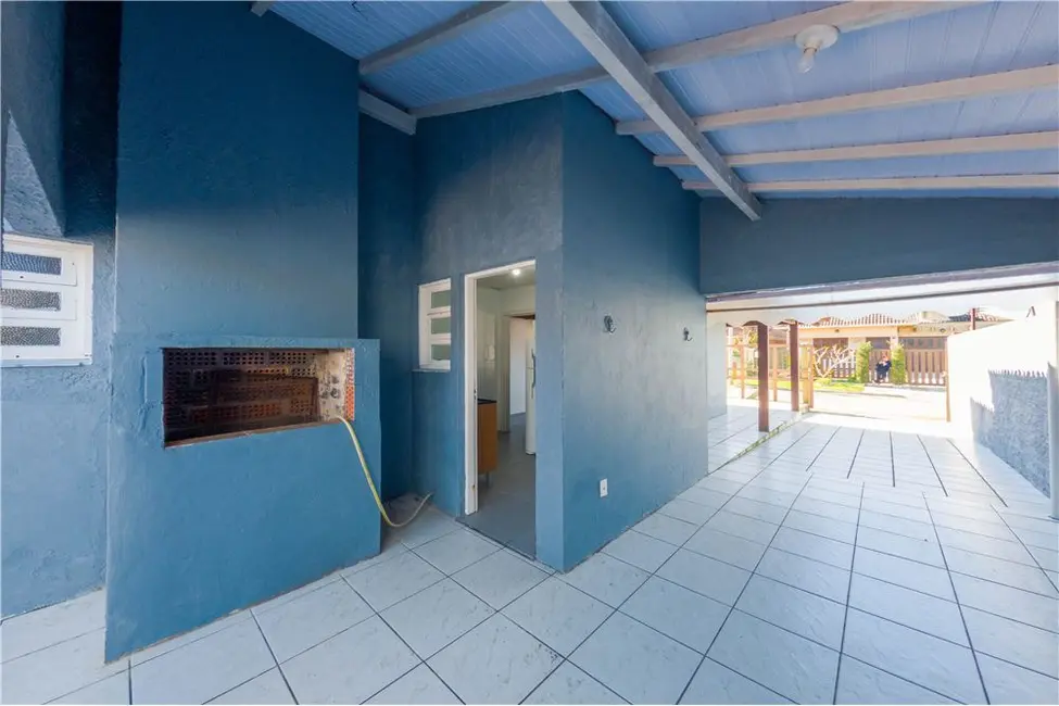 Foto 38 de Casa com 4 quartos à venda, 150m2 em Tramandai - RS