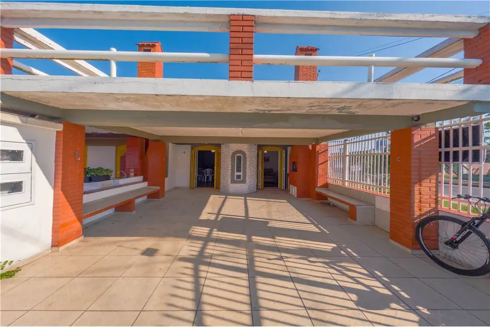 Foto 9 de Casa com 3 quartos à venda, 110m2 em Capao Da Canoa - RS