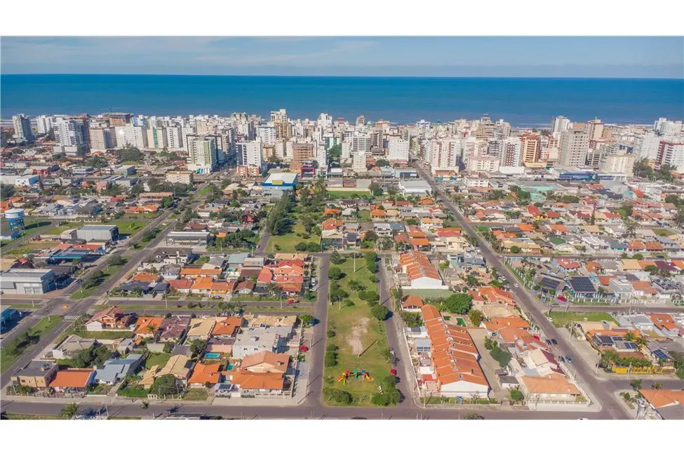Foto 8 de Casa com 3 quartos à venda, 110m2 em Capao Da Canoa - RS