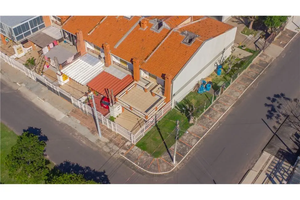 Foto 6 de Casa com 3 quartos à venda, 110m2 em Capao Da Canoa - RS