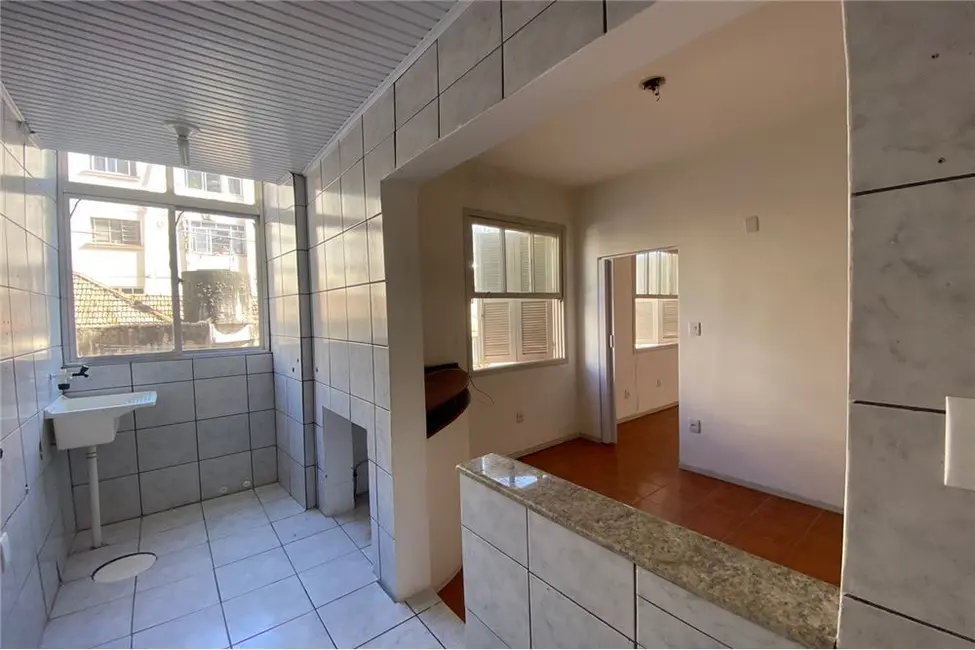 Apartamento com 1 quarto à venda, 29m2 em Centro Histórico, Porto Alegre - RS - imagem 6 Foto 6 de Apartamento com 1 quarto à venda, 29m2 em Centro Histórico, Porto Alegre - RS