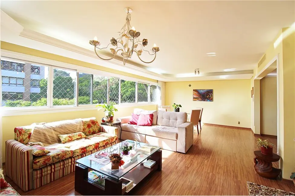 Foto 5 de Apartamento com 3 quartos à venda, 151m2 em Rio Branco, Porto Alegre - RS