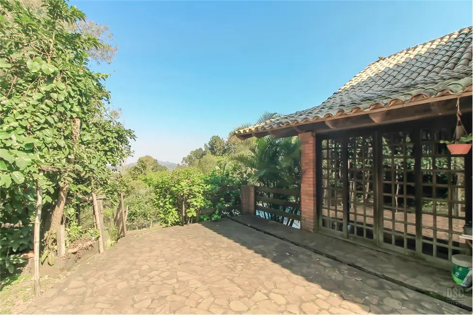 Foto 4 de Casa com 4 quartos à venda, 200m2 em Vila Nova, Porto Alegre - RS