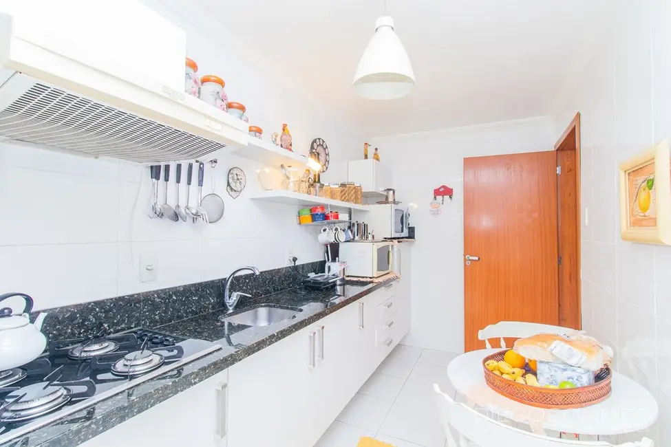 Apartamento com 2 quartos à venda, 75m2 em Petrópolis, Porto Alegre - RS - imagem 3 Foto 3 de Apartamento com 2 quartos à venda, 75m2 em Petrópolis, Porto Alegre - RS