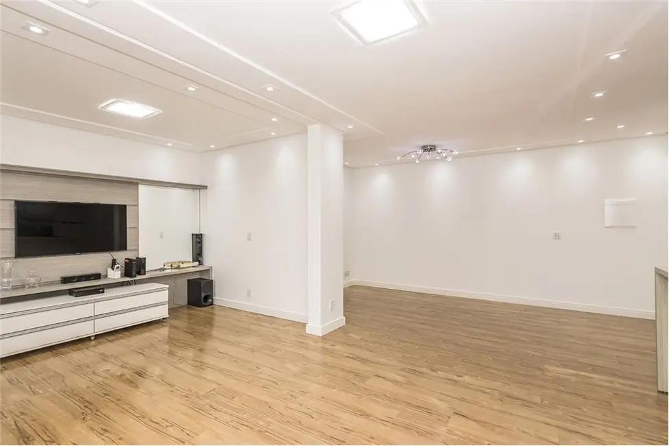 Apartamento com 3 quartos à venda, 83m2 em Vila Ipiranga, Porto Alegre - RS - imagem 9 Foto 9 de Apartamento com 3 quartos à venda, 83m2 em Vila Ipiranga, Porto Alegre - RS