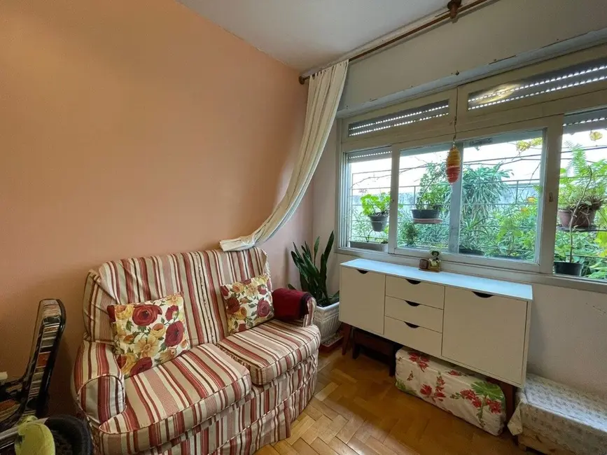 Foto 6 de Apartamento com 3 quartos à venda, 67m2 em Menino Deus, Porto Alegre - RS