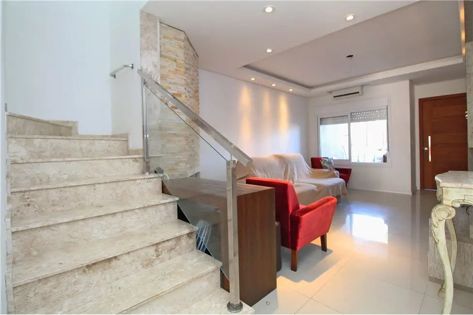 Foto 5 de Casa com 3 quartos à venda, 173m2 em Guarujá, Porto Alegre - RS