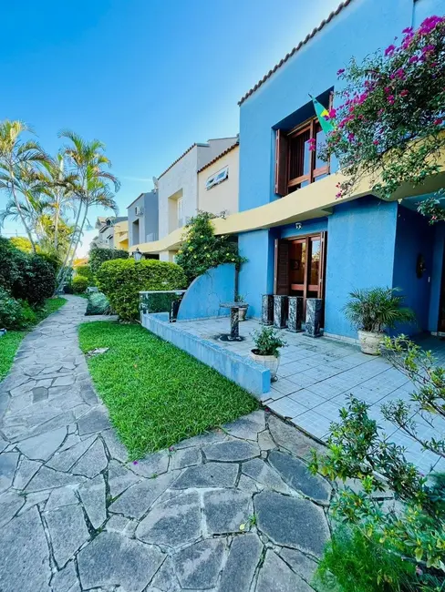 Casa com 4 quartos à venda, 240m2 em Ipanema, Porto Alegre - RS - imagem 3 Foto 3 de Casa com 4 quartos à venda, 240m2 em Ipanema, Porto Alegre - RS