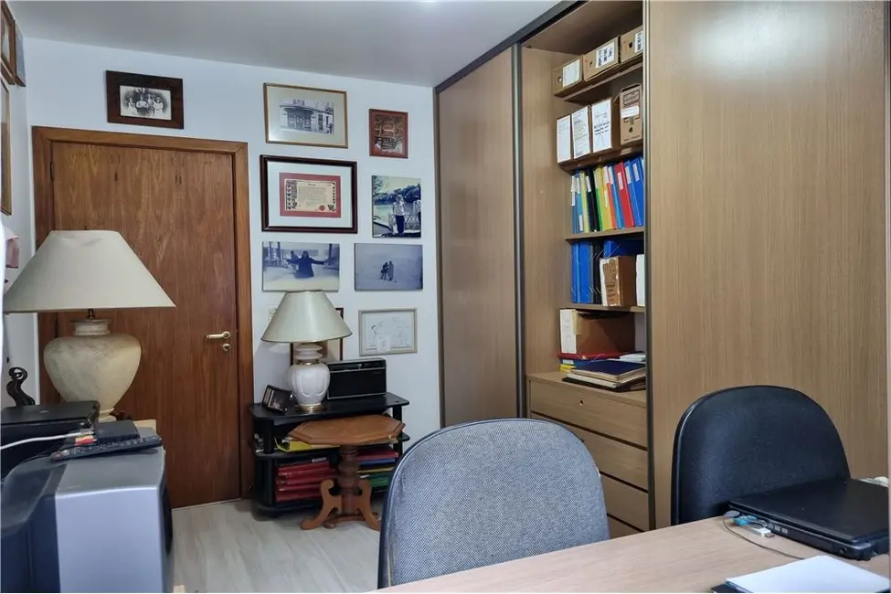 Foto 5 de Apartamento com 2 quartos à venda, 73m2 em Petrópolis, Porto Alegre - RS