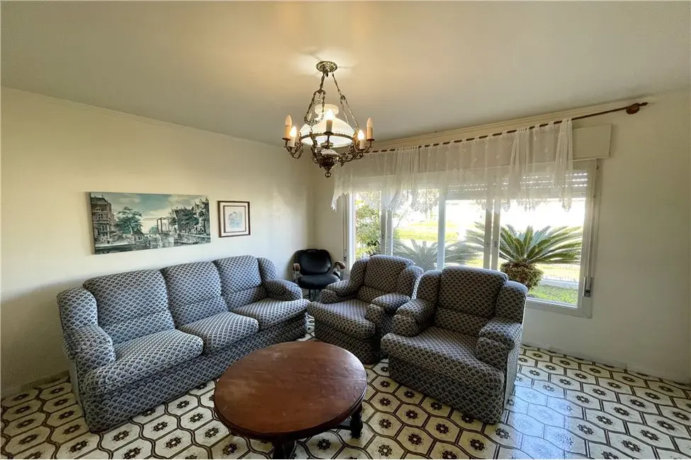 Foto 3 de Casa à venda, 196m2 em Xangri-lá - RS