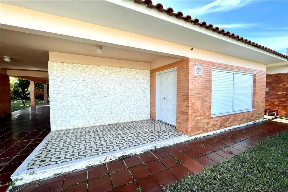 Foto 1 de Casa à venda, 196m2 em Xangri-lá - RS