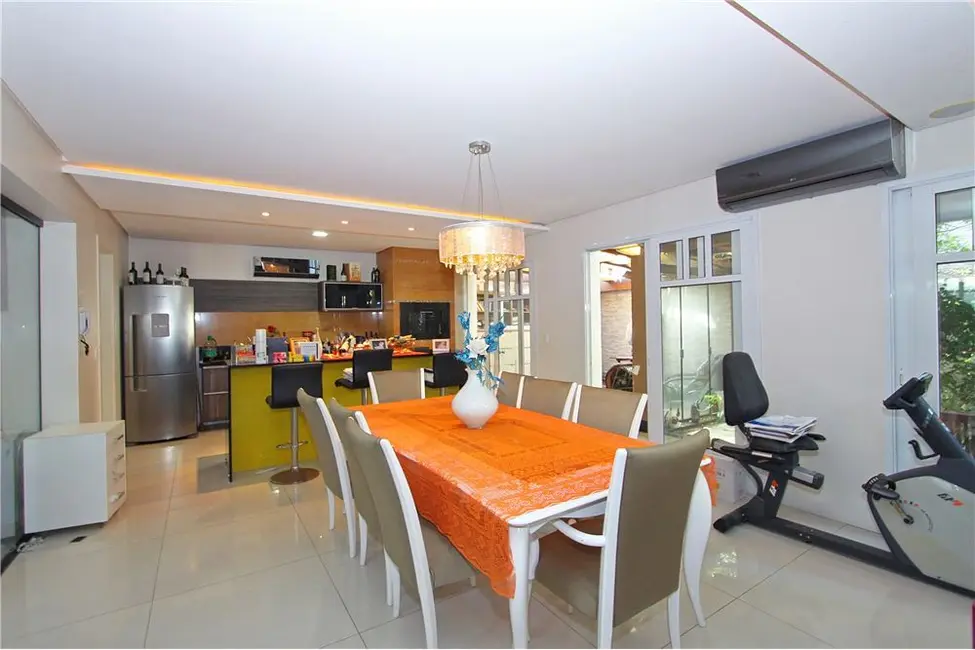 Foto 3 de Casa com 4 quartos à venda, 446m2 em Jardim Carvalho, Porto Alegre - RS