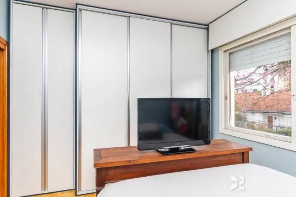 Foto 6 de Apartamento com 3 quartos à venda, 95m2 em Petrópolis, Porto Alegre - RS