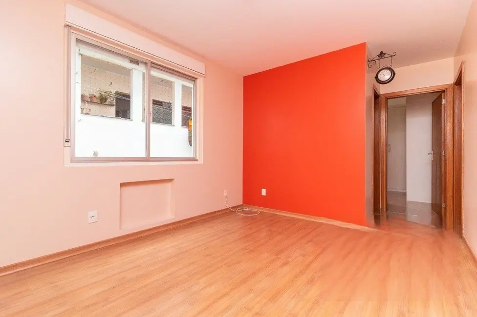 Foto 1 de Apartamento com 2 quartos à venda, 56m2 em Mont Serrat, Porto Alegre - RS