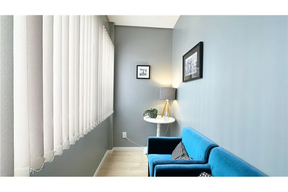 Foto 5 de Sala Comercial à venda, 37m2 em Petrópolis, Porto Alegre - RS