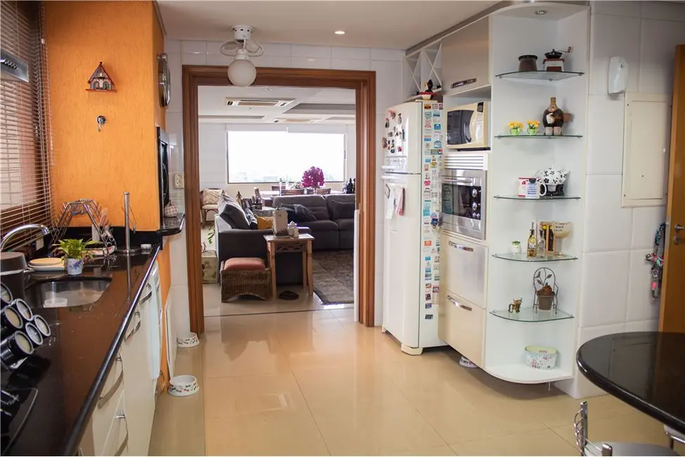 Foto 8 de Apartamento com 3 quartos à venda, 150m2 em Porto Alegre - RS