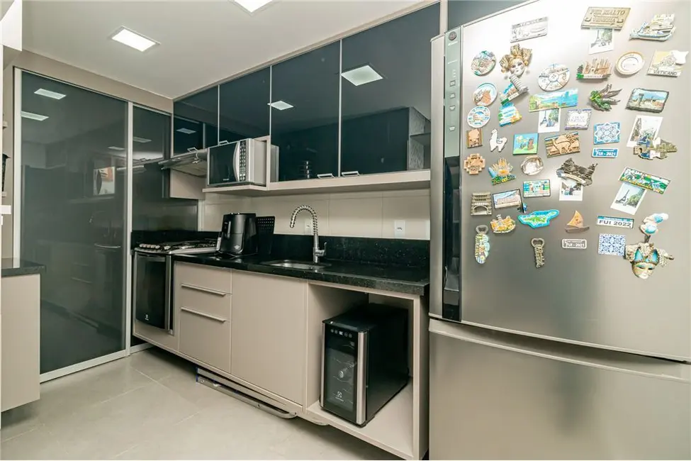 Foto 9 de Apartamento com 2 quartos à venda, 82m2 em Rio Branco, Porto Alegre - RS