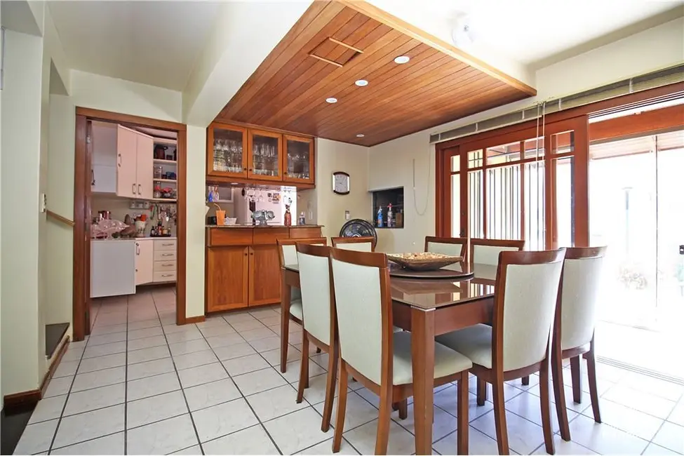 Casa com 4 quartos à venda, 275m2 em Glória, Porto Alegre - RS - imagem 9 Foto 9 de Casa com 4 quartos à venda, 275m2 em Glória, Porto Alegre - RS