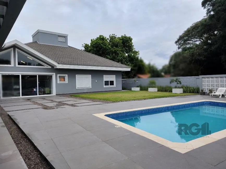 Casa com 4 quartos à venda, 380m2 em Ipanema, Porto Alegre - RS - imagem 6 Foto 6 de Casa com 4 quartos à venda, 380m2 em Ipanema, Porto Alegre - RS