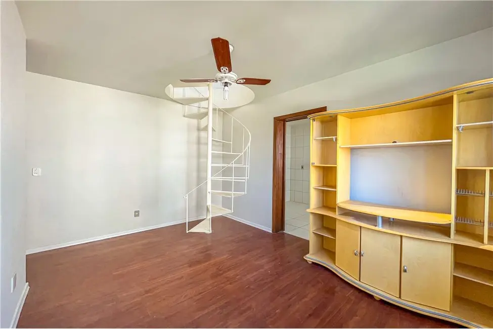 Apartamento com 2 quartos à venda, 110m2 em Cristo Redentor, Porto Alegre - RS - imagem 3 Foto 3 de Apartamento com 2 quartos à venda, 110m2 em Cristo Redentor, Porto Alegre - RS