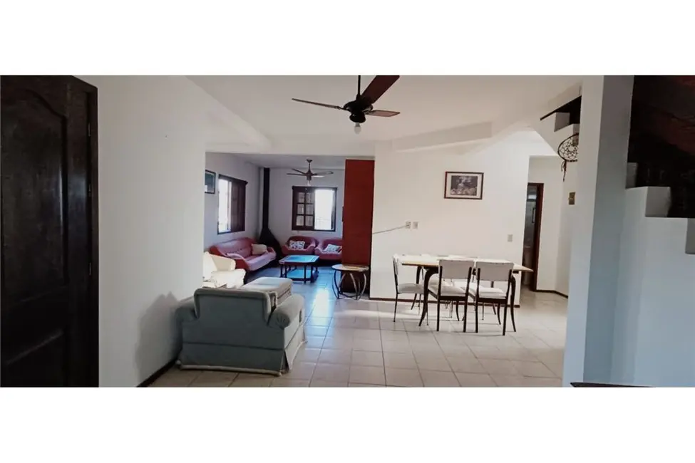 Foto 1 de Casa com 3 quartos à venda, 165m2 em Tramandai - RS