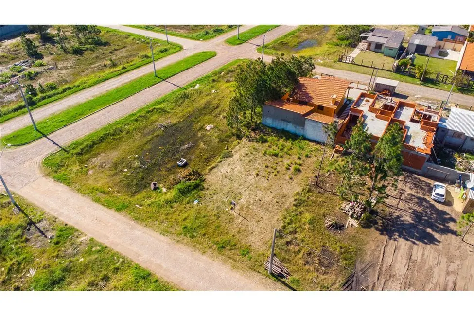 Foto 9 de Terreno / Lote à venda, 350m2 em Centro, Imbe - RS