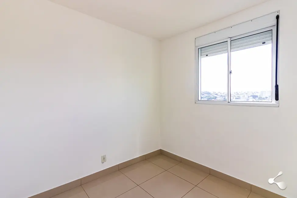 Apartamento com 2 quartos à venda, 59m2 em Teresópolis, Porto Alegre - RS - imagem 6 Foto 6 de Apartamento com 2 quartos à venda, 59m2 em Teresópolis, Porto Alegre - RS