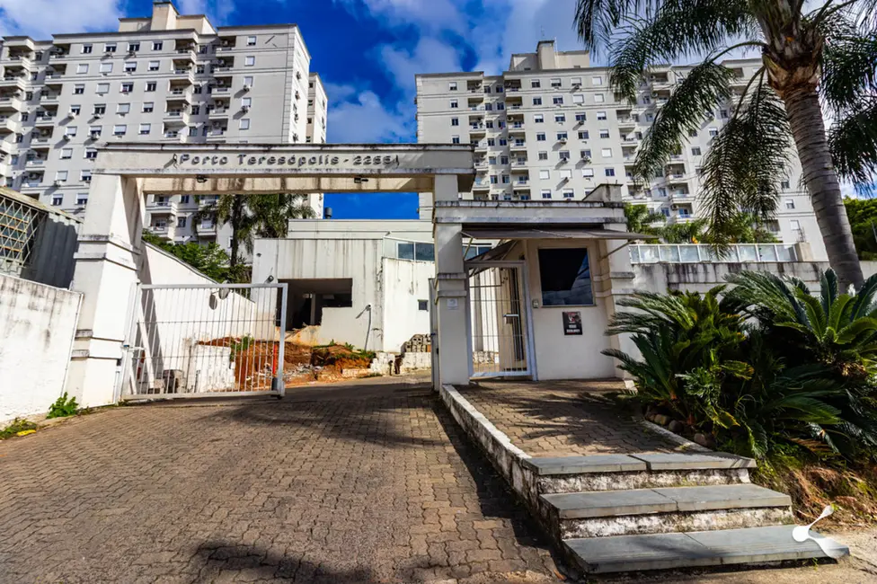 Apartamento com 2 quartos à venda, 59m2 em Teresópolis, Porto Alegre - RS - imagem 9 Foto 9 de Apartamento com 2 quartos à venda, 59m2 em Teresópolis, Porto Alegre - RS