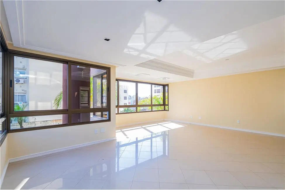 Apartamento com 2 quartos à venda, 110m2 em Mont Serrat, Porto Alegre - RS - imagem 7 Foto 7 de Apartamento com 2 quartos à venda, 110m2 em Mont Serrat, Porto Alegre - RS