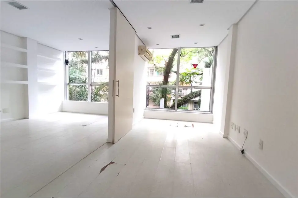 Foto 2 de Sala Comercial à venda, 45m2 em Moinhos de Vento, Porto Alegre - RS