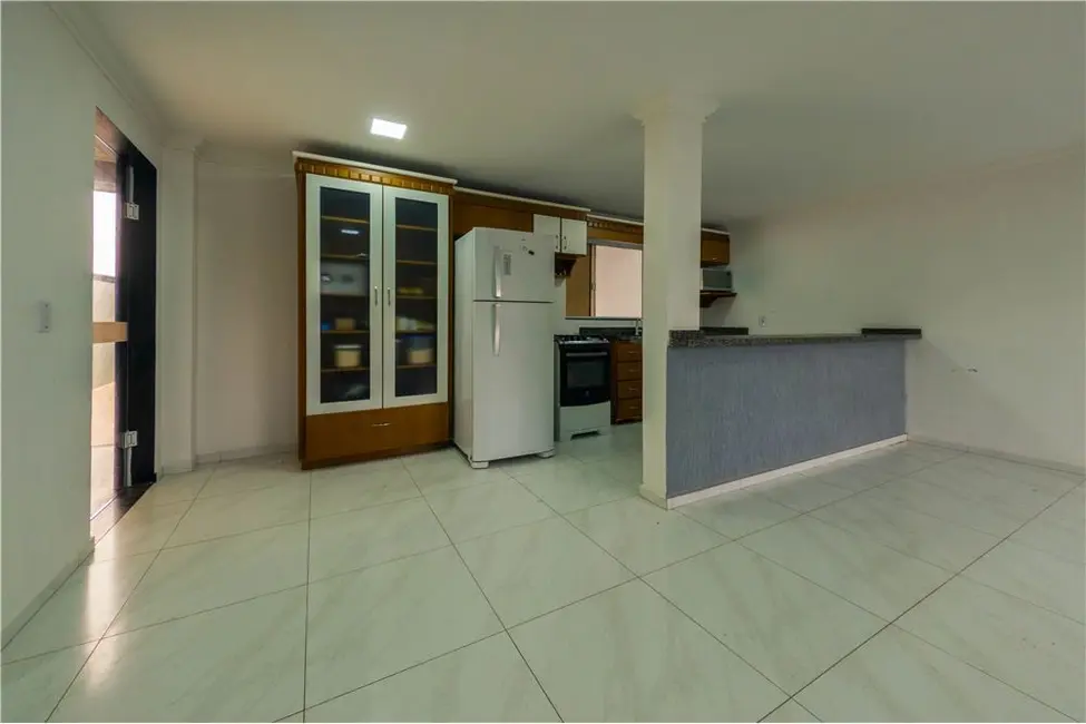 Foto 11 de Casa com 3 quartos à venda, 137m2 em Tramandai - RS