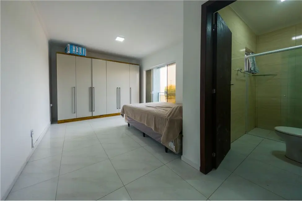 Foto 26 de Casa com 3 quartos à venda, 137m2 em Tramandai - RS