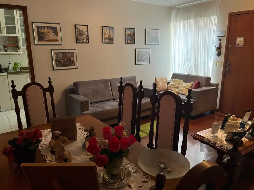 Apartamento com 2 quartos à venda, 82m2 em Petrópolis, Porto Alegre - RS - imagem 3 Foto 3 de Apartamento com 2 quartos à venda, 82m2 em Petrópolis, Porto Alegre - RS