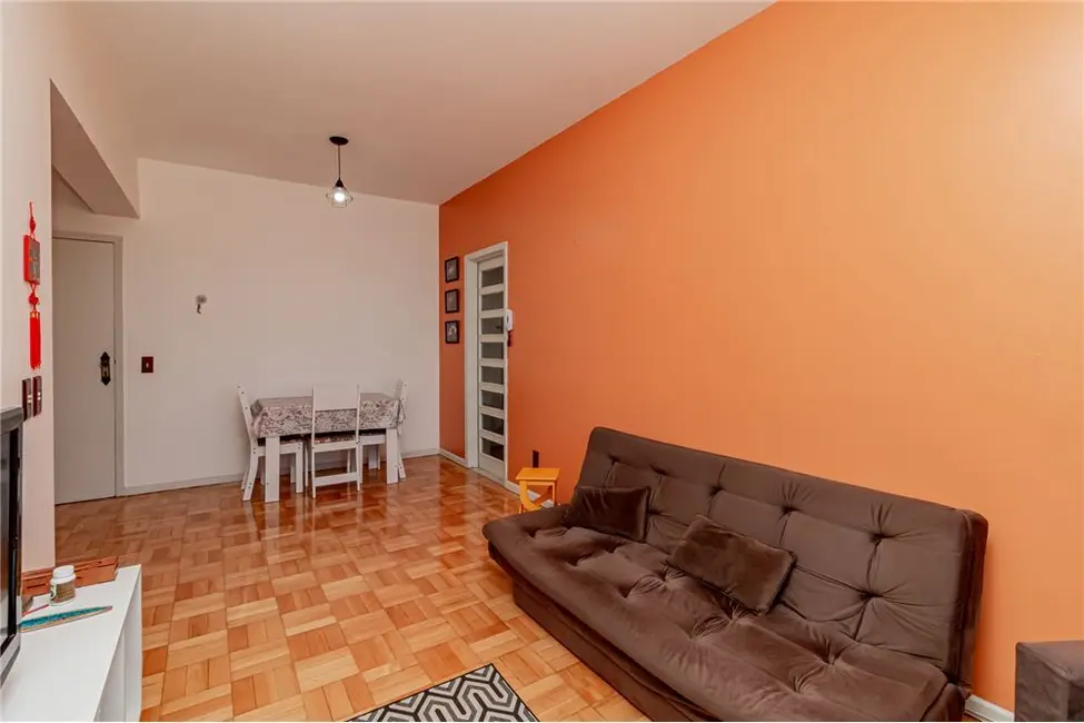Apartamento com 2 quartos à venda, 69m2 em Centro Histórico, Porto Alegre - RS - imagem 2 Foto 2 de Apartamento com 2 quartos à venda, 69m2 em Centro Histórico, Porto Alegre - RS