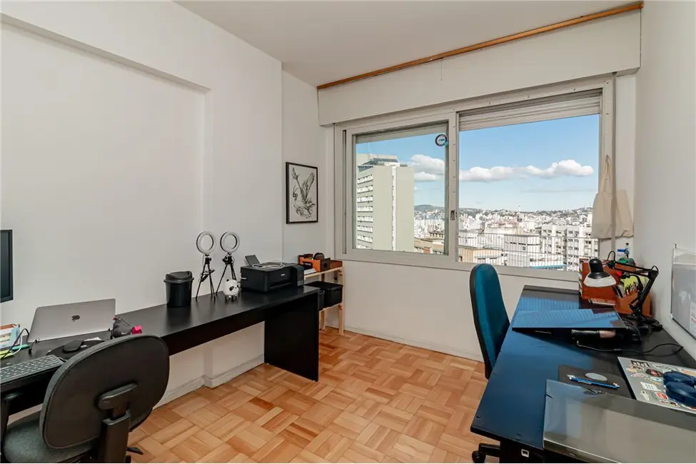 Apartamento com 2 quartos à venda, 69m2 em Centro Histórico, Porto Alegre - RS - imagem 6 Foto 6 de Apartamento com 2 quartos à venda, 69m2 em Centro Histórico, Porto Alegre - RS