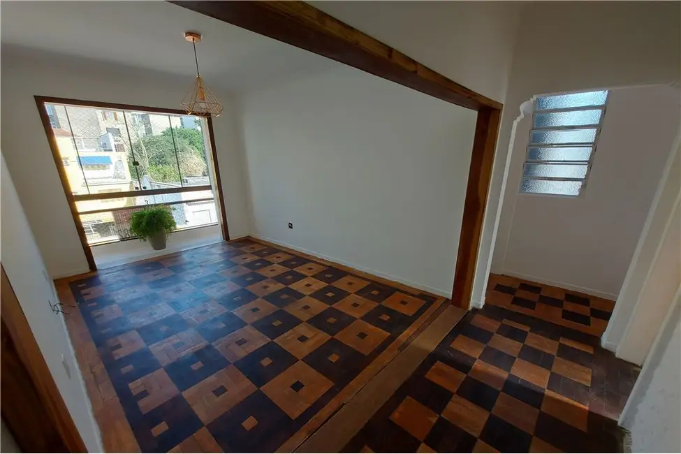 Apartamento com 2 quartos à venda, 56m2 em Centro Histórico, Porto Alegre - RS - imagem 3 Foto 3 de Apartamento com 2 quartos à venda, 56m2 em Centro Histórico, Porto Alegre - RS