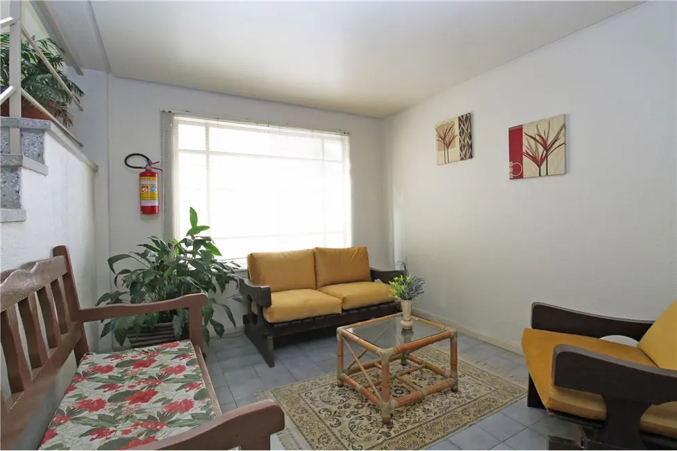 Foto 5 de Apartamento com 1 quarto à venda, 37m2 em Santo Antônio, Porto Alegre - RS