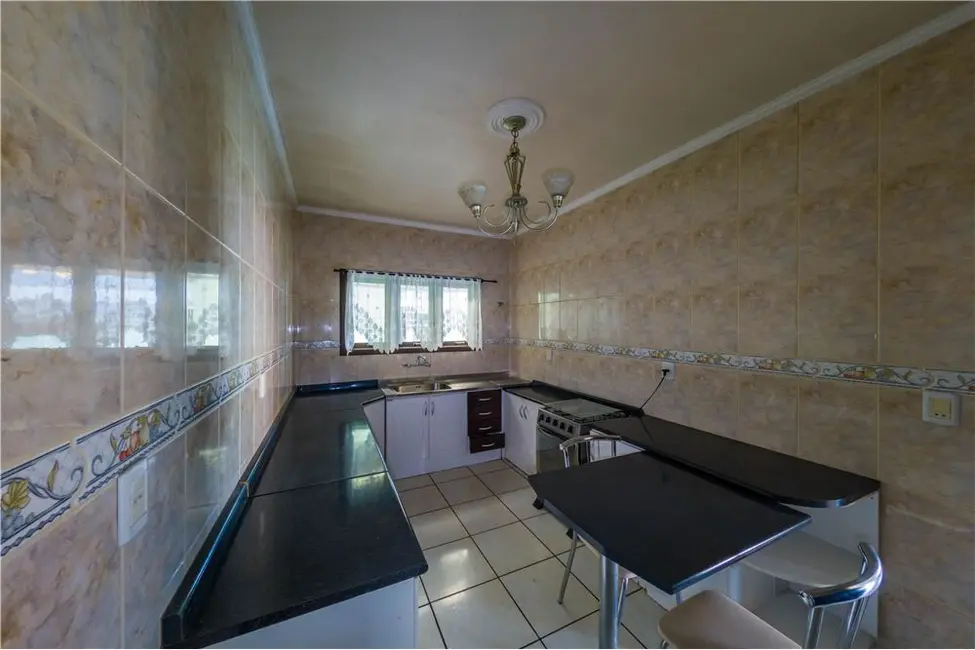 Casa com 4 quartos à venda, 188m2 em Tramandai - RS - imagem 9 Foto 9 de Casa com 4 quartos à venda, 188m2 em Tramandai - RS