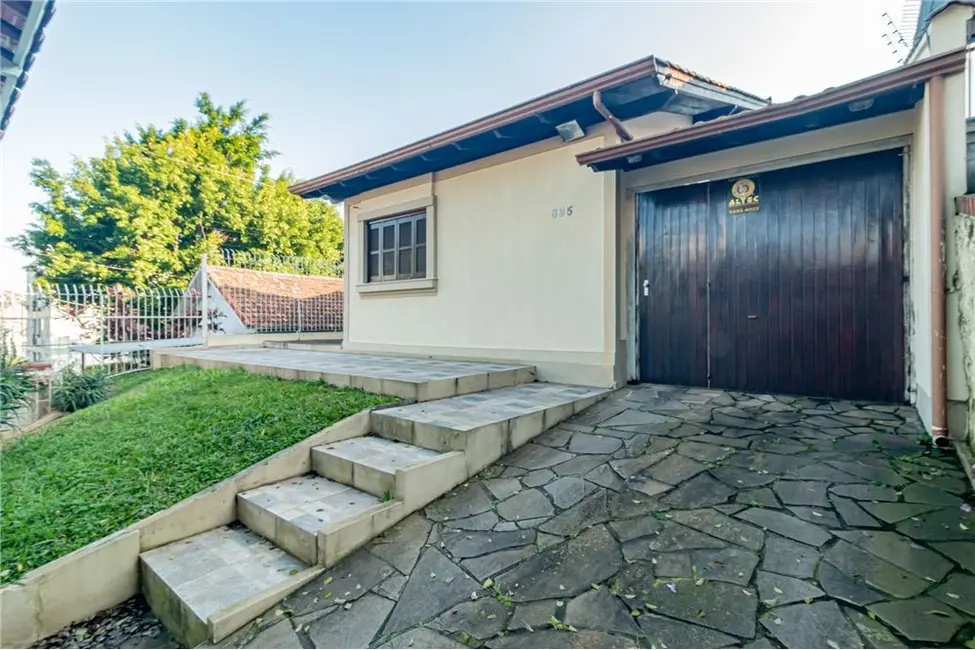 Foto 5 de Casa com 4 quartos à venda, 214m2 em Jardim do Salso, Porto Alegre - RS
