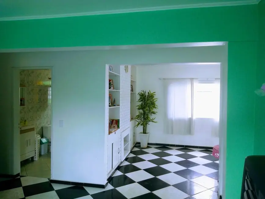 Casa com 3 quartos à venda, 136m2 em Niterói, Canoas - RS - imagem 9 Foto 9 de Casa com 3 quartos à venda, 136m2 em Niterói, Canoas - RS