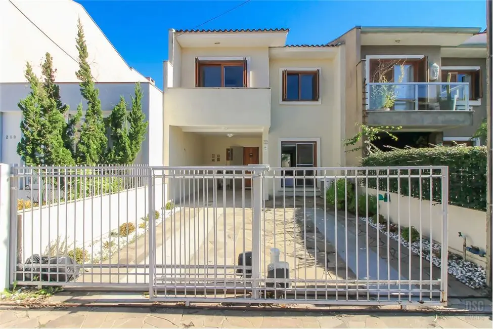 Foto 3 de Casa com 3 quartos à venda, 112m2 em Hípica, Porto Alegre - RS
