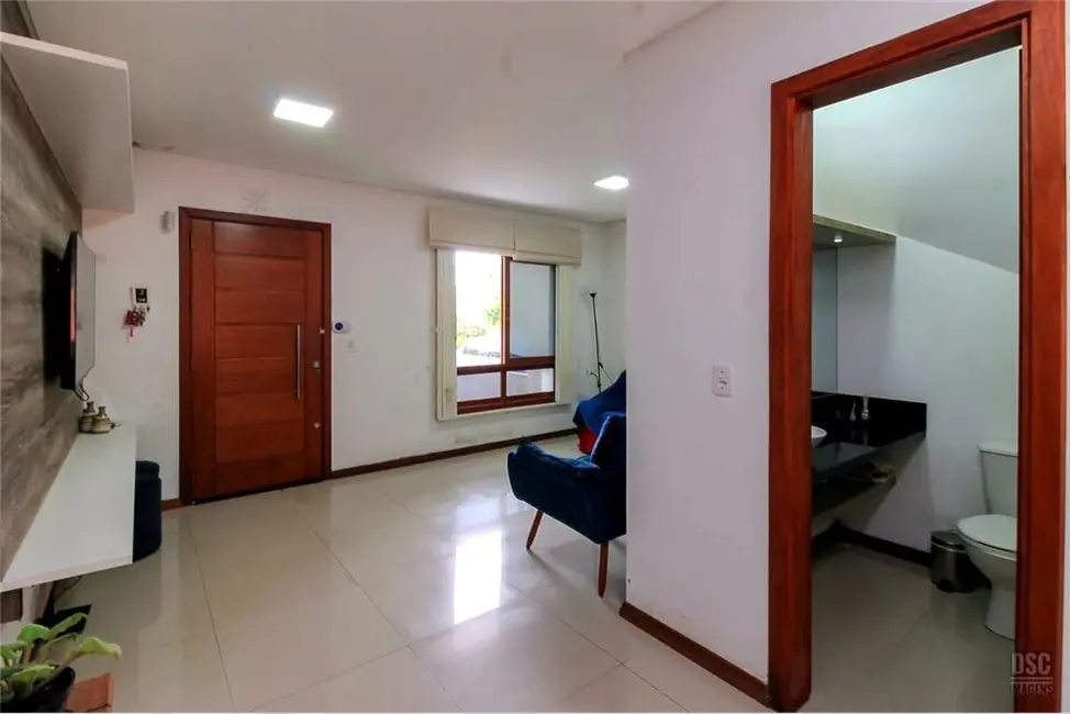 Foto 4 de Casa com 3 quartos à venda, 164m2 em Hípica, Porto Alegre - RS