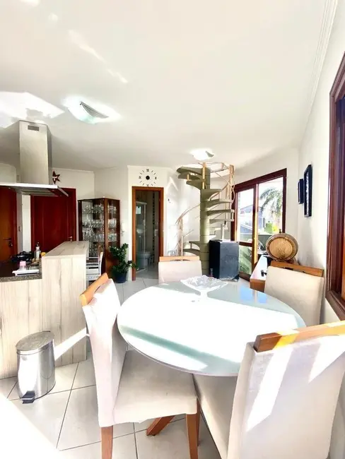 Foto 3 de Apartamento com 2 quartos à venda, 50m2 em Jardim Sabará, Porto Alegre - RS