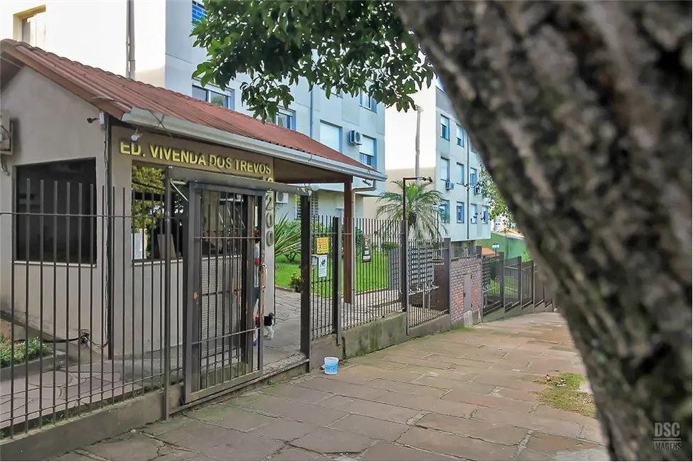 Foto 5 de Apartamento com 1 quarto à venda, 51m2 em Cavalhada, Porto Alegre - RS