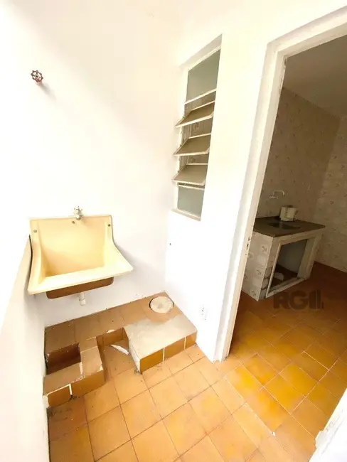 Apartamento com 1 quarto à venda, 49m2 em Teresópolis, Porto Alegre - RS - imagem 9 Foto 9 de Apartamento com 1 quarto à venda, 49m2 em Teresópolis, Porto Alegre - RS